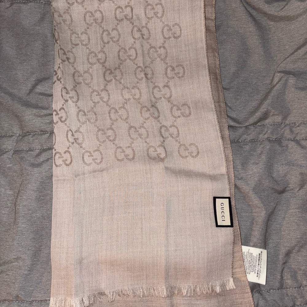 Gucci Beige Silk Blend Scarf with Fringed Edges